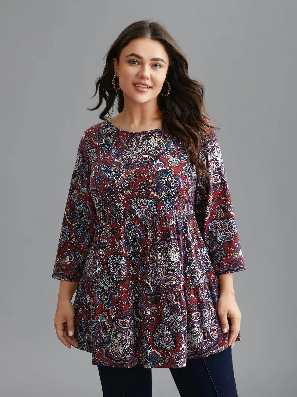 Upgrade for Less!Perris Pattern Round Neck Waist-Cinching Knit Top