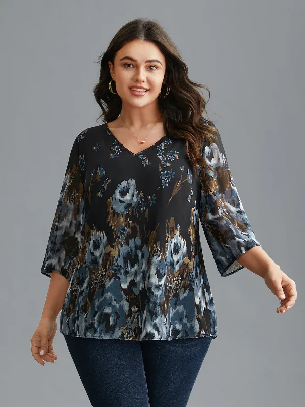 Your Wallet Will Thank You!V Neck Floral Bell Sleeve Blouse