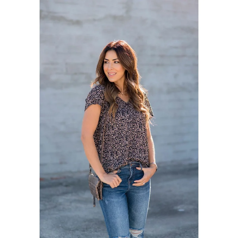 Save More When You Shop More!Cute & Fabulous Lined Circle Blouse